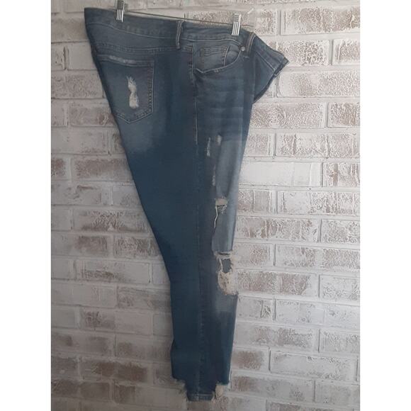 Torrid 14R Ankle Skinny Distressed Tattered Jeans Note - Picture 6 of 6